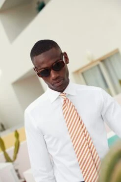 White Solid Elevated Twill Slim Fit Shirt - ETON 11 White Solid Elevated Twill Slim Fit Shirt - ETON -ETON Store 10001110200 00231 d5f27179 fd02 42a3 a174 f424e2515431