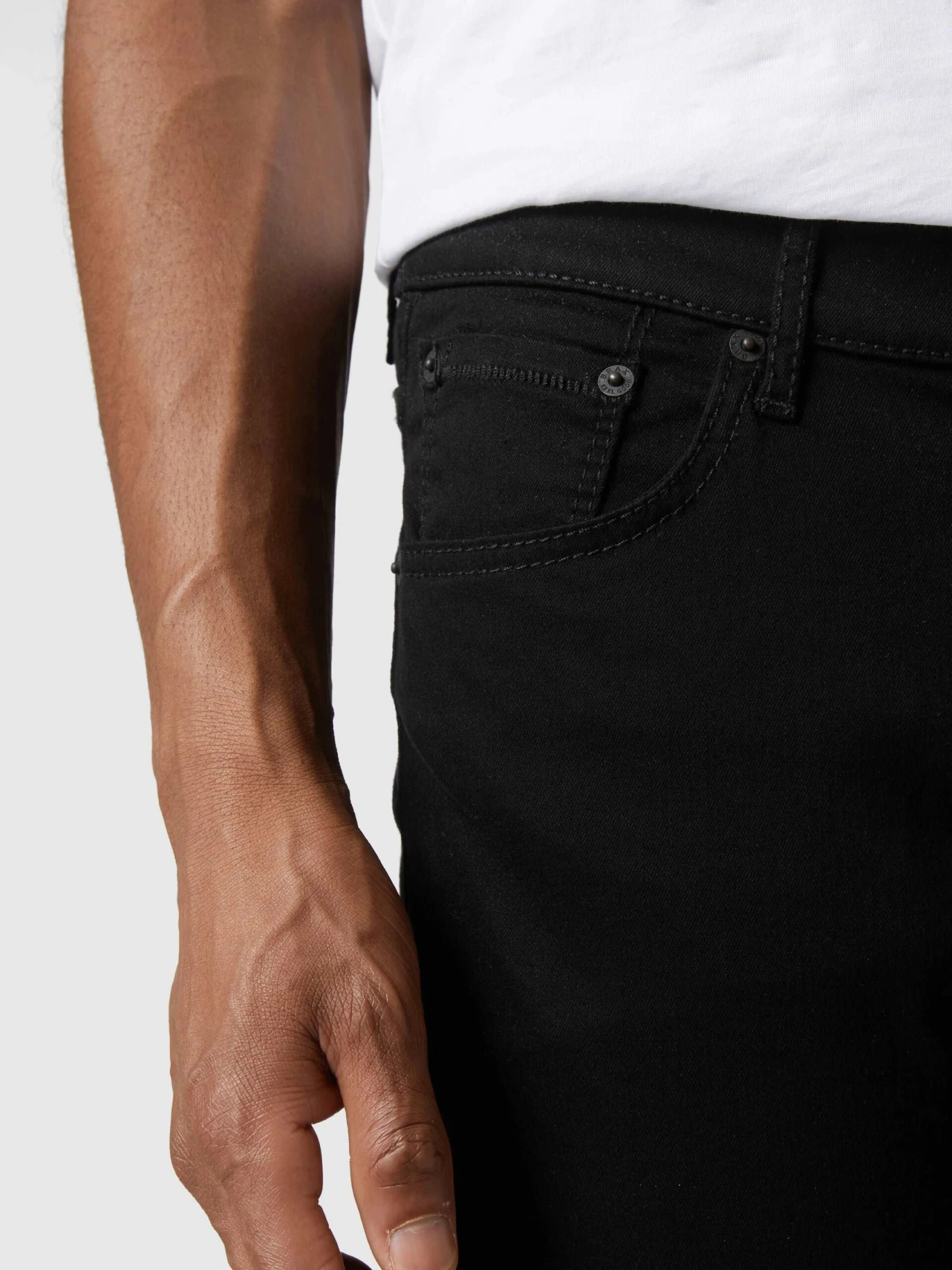 Black Chuck Hi-FLEX Jeans - Brax 12 Black Chuck Hi-FLEX Jeans - Brax - Image 10