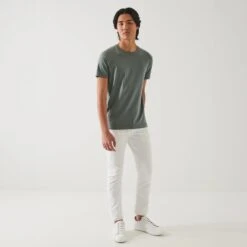 Bedrock Green Pima Cotton Stretch Iconic T-Shirt - Patrick Assaraf 7 Bedrock Green Pima Cotton Stretch Iconic T-Shirt - Patrick Assaraf -ETON Store 99A08CB 019 49860 1200x 6799ba45 0fcd 4f8e 8f59 46dcc3ad4366