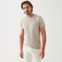 Aluminum Mélange Pima Cotton Stretch Iconic T-Shirt - Patrick Assaraf 19 Aluminum Mélange Pima Cotton Stretch Iconic T-Shirt - Patrick Assaraf -ETON Store 99A08CB 040 86274 1200x 9f355130 ec30 4475 92b8 3c6a0d5f42aa