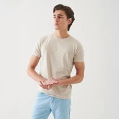 Clay Pima Cotton Stretch Iconic T-Shirt - Patrick Assaraf 11 Clay Pima Cotton Stretch Iconic T-Shirt - Patrick Assaraf -ETON Store 99A08CB 163 122779 1200x 8eedc250 6dd3 4296 8aa3 a2f22302b99c