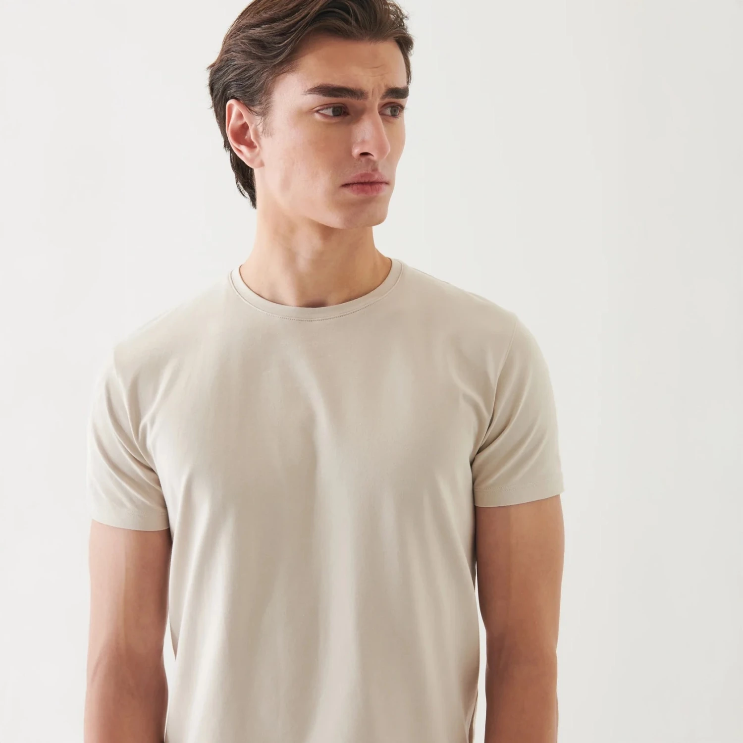 Clay Pima Cotton Stretch Iconic T-Shirt - Patrick Assaraf 8 Clay Pima Cotton Stretch Iconic T-Shirt - Patrick Assaraf - Image 6