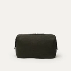 Green Kenyatta Organic Cotton Canvas Toiletry Bag - WANT LES ESSENTIELS 9 Green Kenyatta Organic Cotton Canvas Toiletry Bag - WANT LES ESSENTIELS -ETON Store KENYATTA GREEN.2452 2048x cb947127 1e11 44f9 9ad2 528addfbac9c