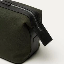 Green Kenyatta Organic Cotton Canvas Toiletry Bag - WANT LES ESSENTIELS 11 Green Kenyatta Organic Cotton Canvas Toiletry Bag - WANT LES ESSENTIELS -ETON Store KENYATTA GREEN.2456 2048x 6ddf065d 134e 468e 903e 73961be78a21