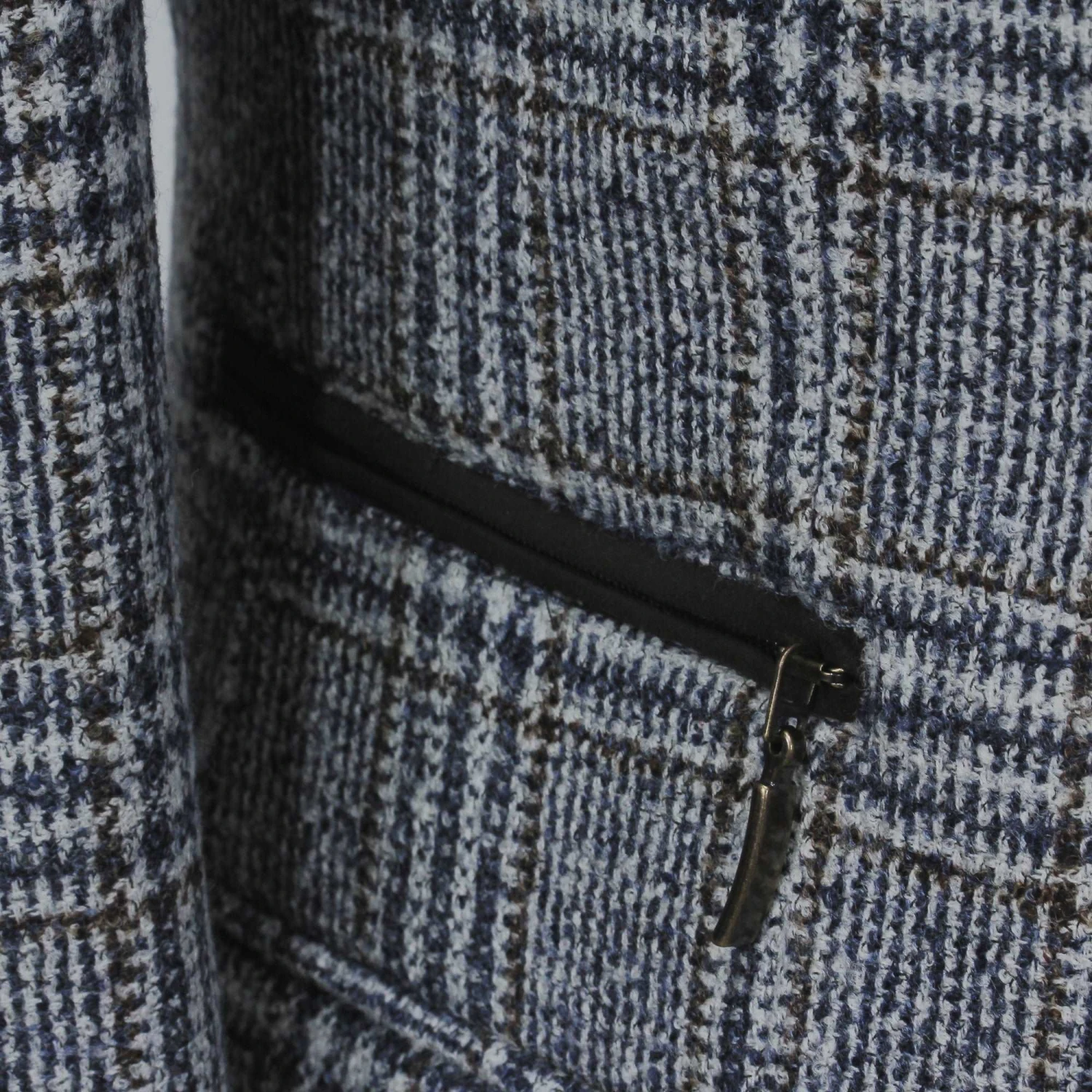 Blue & Brown Prince-of-Wales Wool Hybrid Sport Jacket With Bib - Luigi Bianchi 12 Blue & Brown Prince-of-Wales Wool Hybrid Sport Jacket With Bib - Luigi Bianchi - Image 10