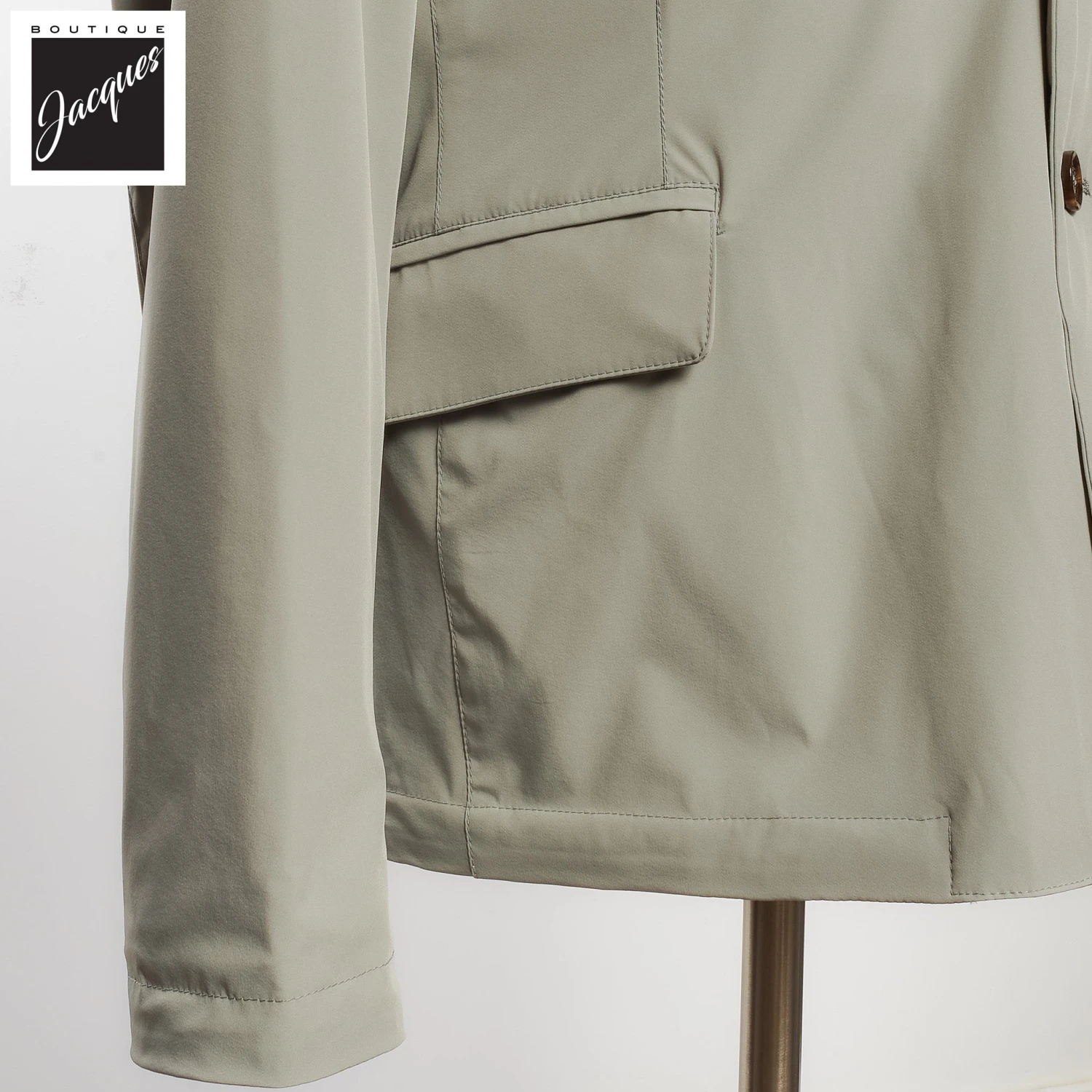 Oyster Tebaldo Water Resistant Transitional Jacket - MooRER 6 Oyster Tebaldo Water Resistant Transitional Jacket - MooRER - Image 4