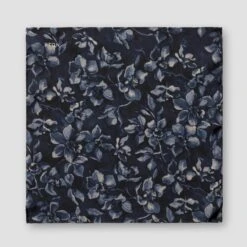 Dark Gray Floral Silk Pocket Square - ETON -ETON Store dark grey floral pocket square 2024 04 04T130549367Z