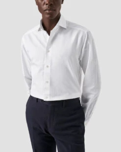 White Solid Elevated Cotton-Linen Slim Fit Shirt - ETON 8 White Solid Elevated Cotton-Linen Slim Fit Shirt - ETON -ETON Store solid cotton linen shirt 2024 01 18T074550072Z